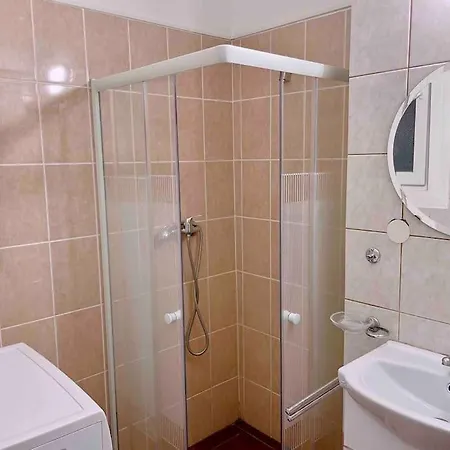 Clear And Cozy 21a * Budapest